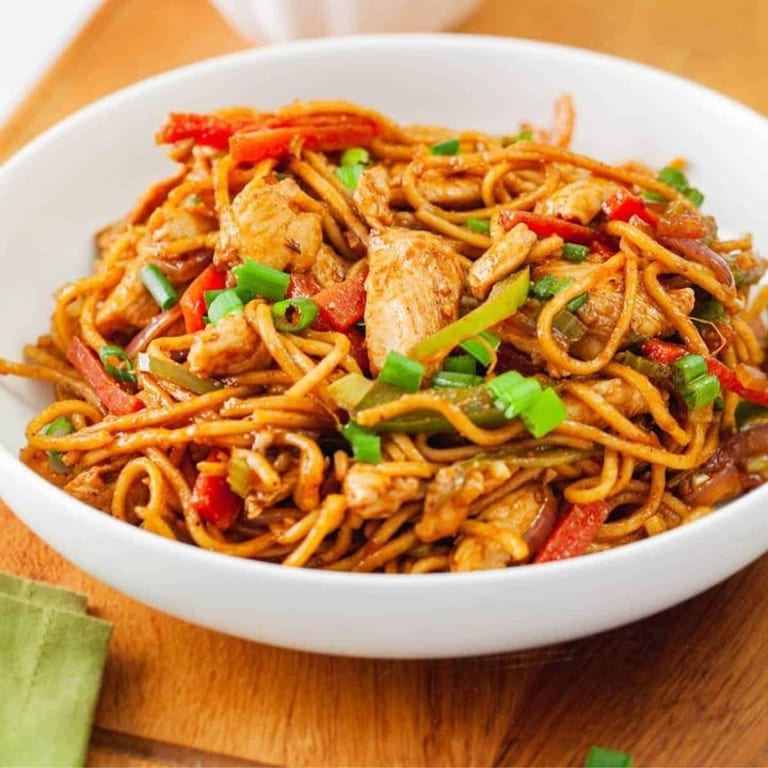 Delicious Hakka Noodles Await